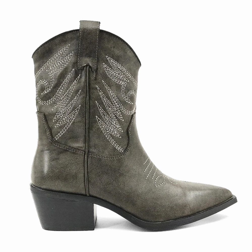 Rain Proof Wine Rich Zahara Embroidered Pointed Toe Cowboy Boots