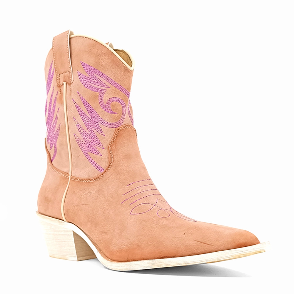 Hyperlock Heel Support Zahara Embroidered Pointed Toe Cowboy Boots