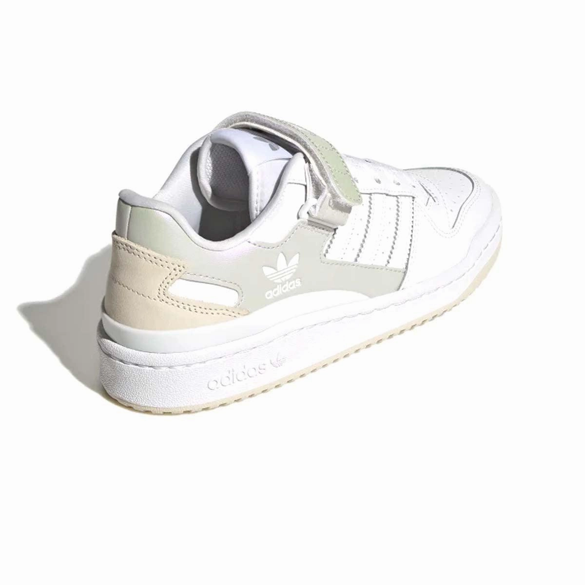 Grip Unbeatable flexibility Wmns Forum Low