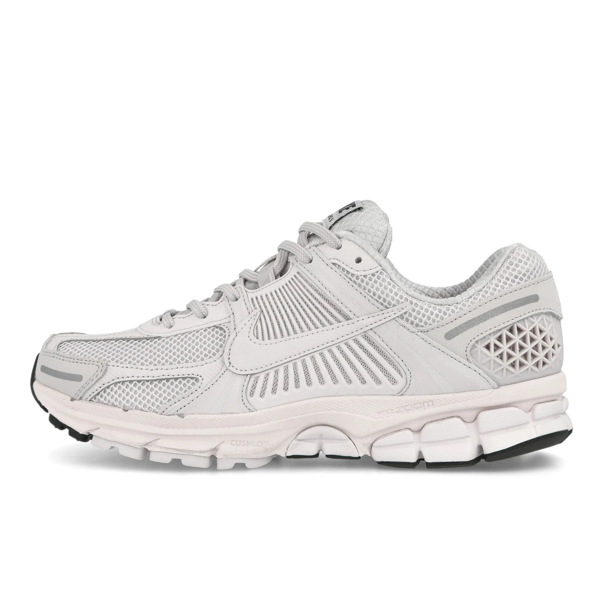 Zoom Vomero 5 SP Dynamic Lacing Laser Cut Ventilation